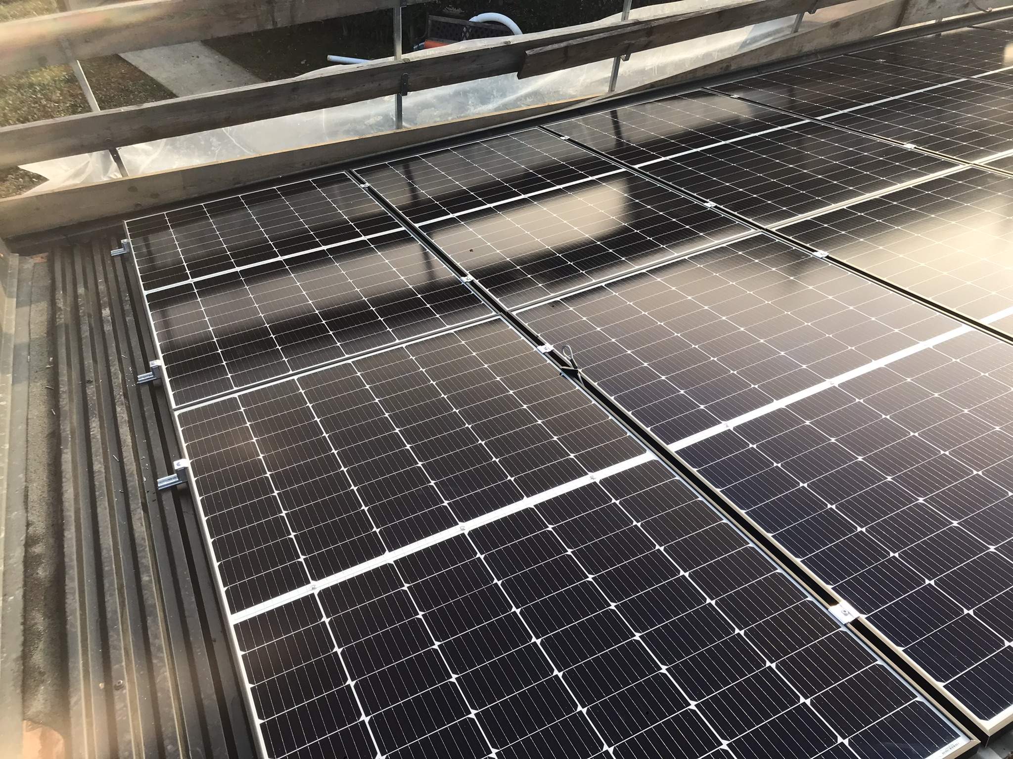 Superbonus 110%, isolamento tetto, fotovoltaico, batterie di accumolo, colonnetta di ricarica, cald
