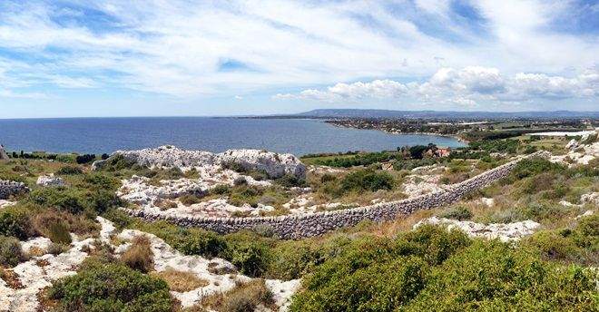 Tour tra i paesaggi sommersi della Sicilia: magici panorami "sospesi" sotto il mare